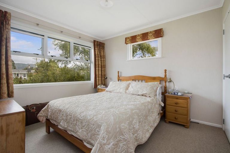 Photo of property in 15 Polley Crescent, Katikati, 3129