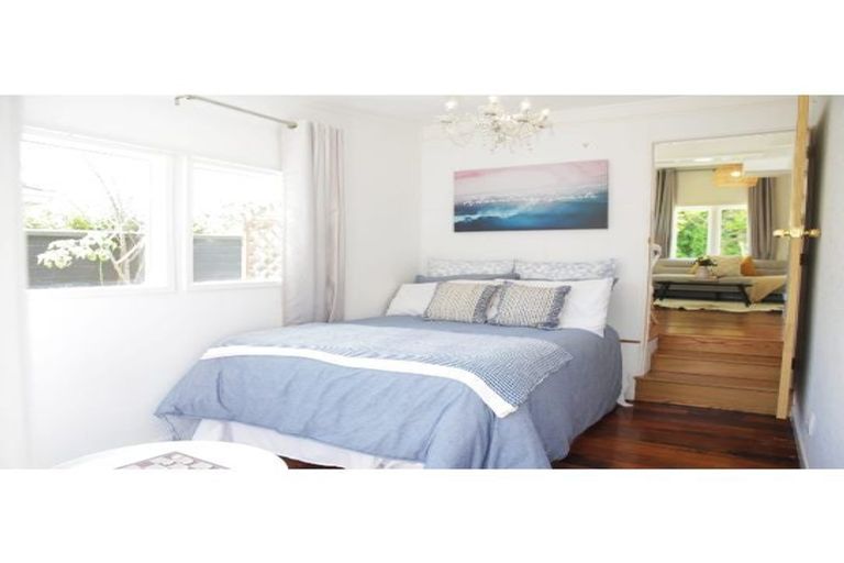 Photo of property in 1/89 Glengarry Road, Glen Eden, Auckland, 0602