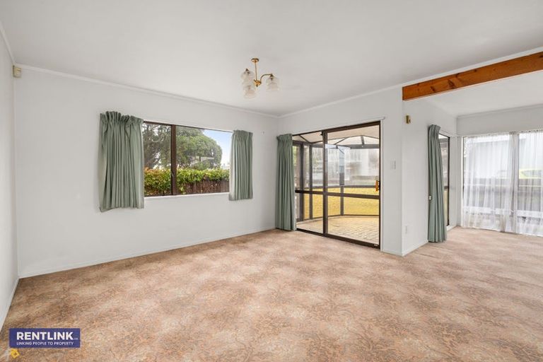 Photo of property in 1/210 Devonport Road, Tauranga, 3110