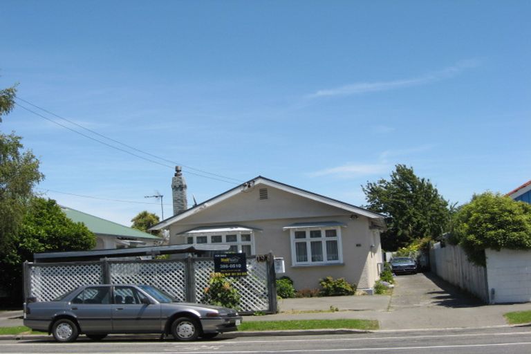 Photo of property in 1/197 Hills Road, Edgeware, Christchurch, 8013