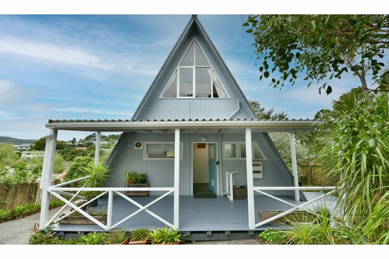 Photo of property in 10a Win Grove, Hatfields Beach, Orewa, 0931
