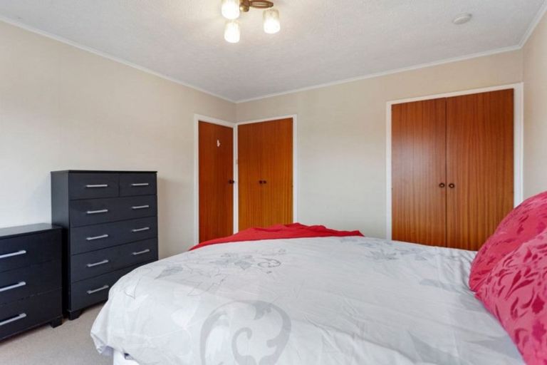 Photo of property in 16 Bassett Street, Burwood, Christchurch, 8083