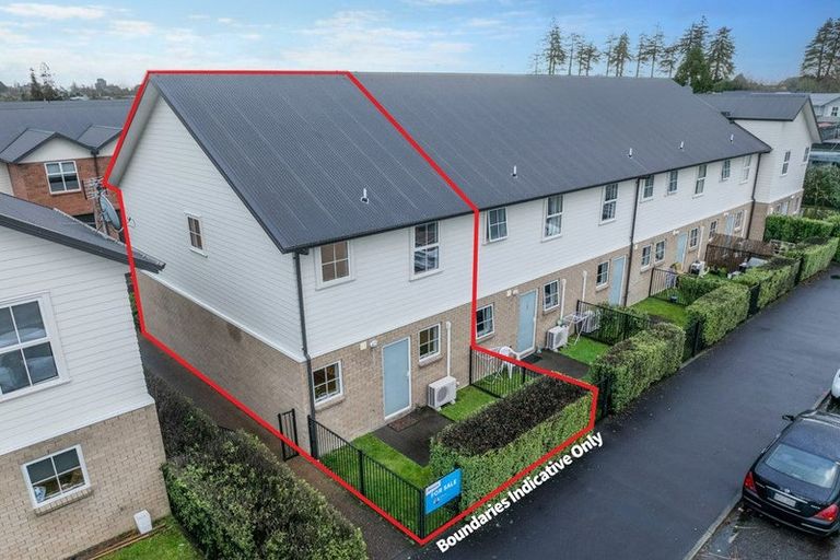 Photo of property in 11 Chiefs Court, Hamilton East, Hamilton, 3216