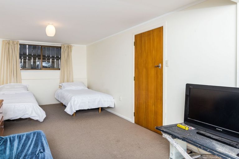 Photo of property in 49 Matuku Street, Two Mile Bay, Taupo, 3330