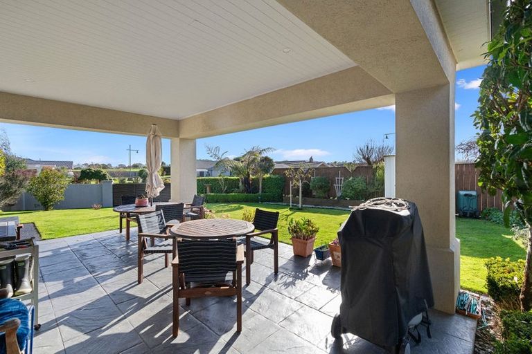 Photo of property in 6 Okarito Avenue, Levin, 5510