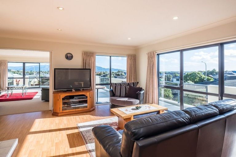 Photo of property in 3 Rifleman Lane, Paraparaumu Beach, Paraparaumu, 5032