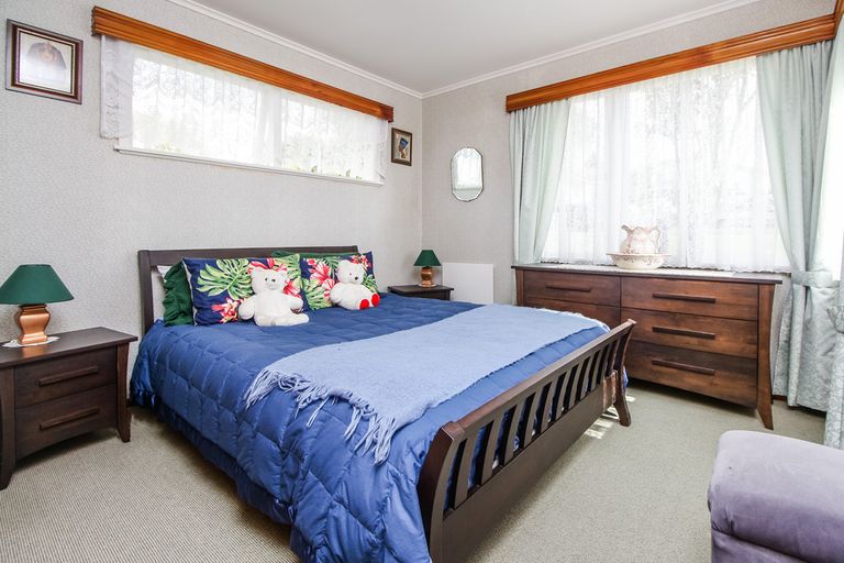 Photo of property in 46 Ranui Avenue, Ranui, Auckland, 0612