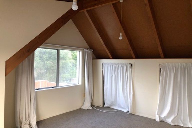 Photo of property in 3 Shepherds Road, Papakura, 2110