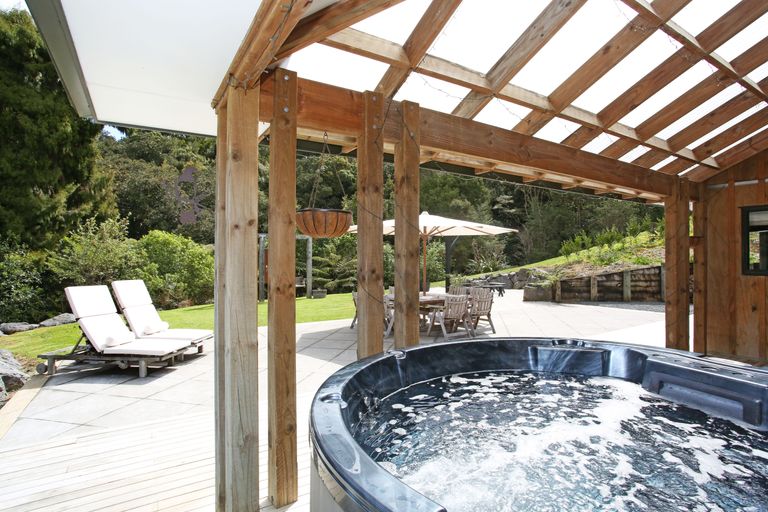 Photo of property in 20 Phillips Road, Ness Valley, Papakura, 2585