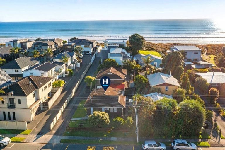 Photo of property in 353a Oceanbeach Road, Mount Maunganui, 3116