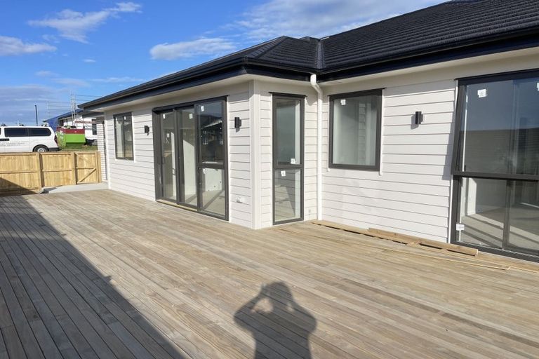 Photo of property in 12 Paul Way, Pokeno, 2402