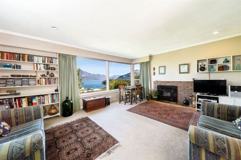 Photo of property in 4 Panorama Terrace, Queenstown, 9300