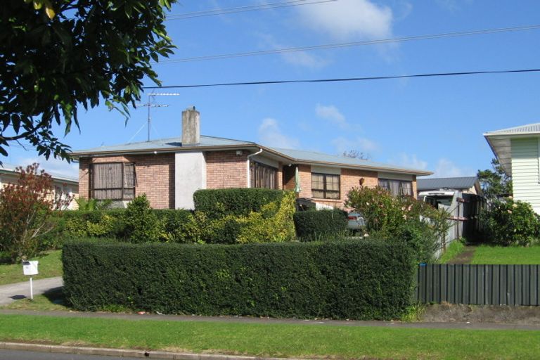 Photo of property in 219 Bairds Road, Otara, Auckland, 2023