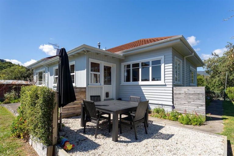 Photo of property in 20 Douglas Road, Wakatu, Nelson, 7011