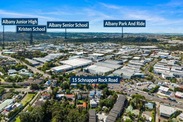 Photo of property in 15 Schnapper Rock Road, Greenhithe, Auckland, 0632