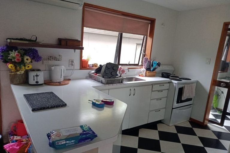 Photo of property in 2/2 Canon Street, St Albans, Christchurch, 8014