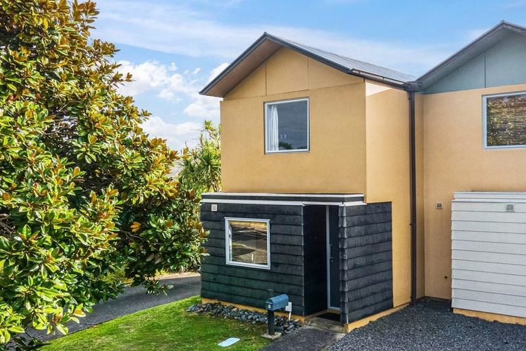 Photo of property in 6 Haven Drive, East Tamaki, Auckland, 2013