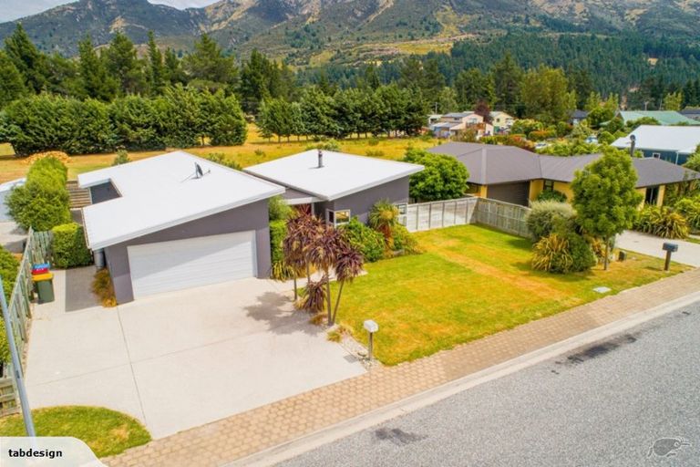 Photo of property in 26 Little Maude Drive, Lake Hawea, Wanaka, 9382