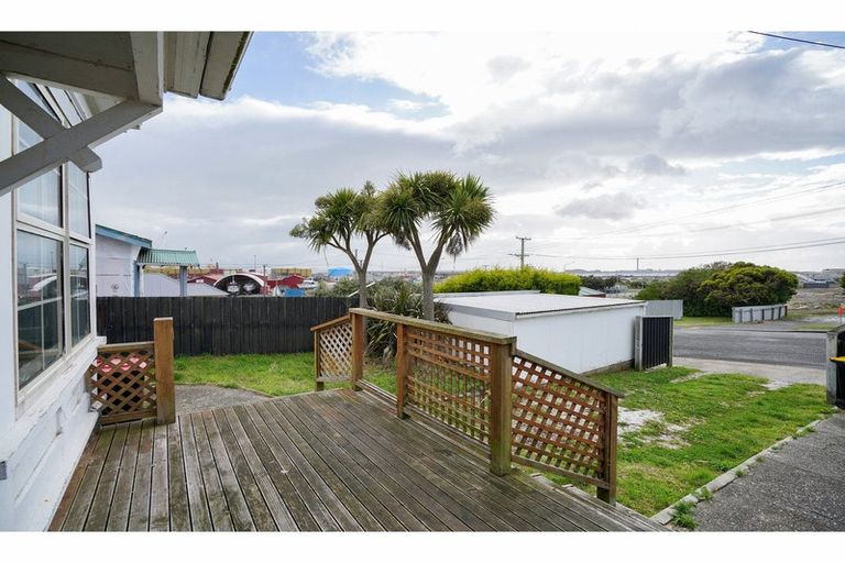 Photo of property in 11 Boyne Street, Clifton, Invercargill, 9812