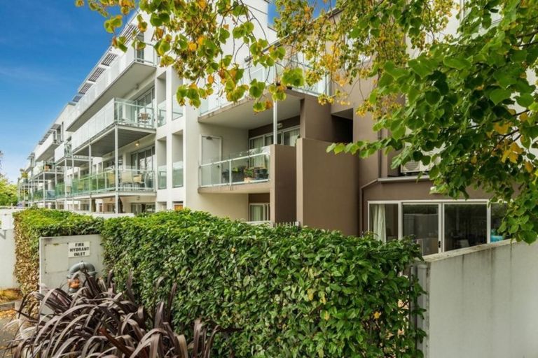 Photo of property in Madison Apartments, 28/400 Durham Street North, Christchurch Central, Christchurch, 8013