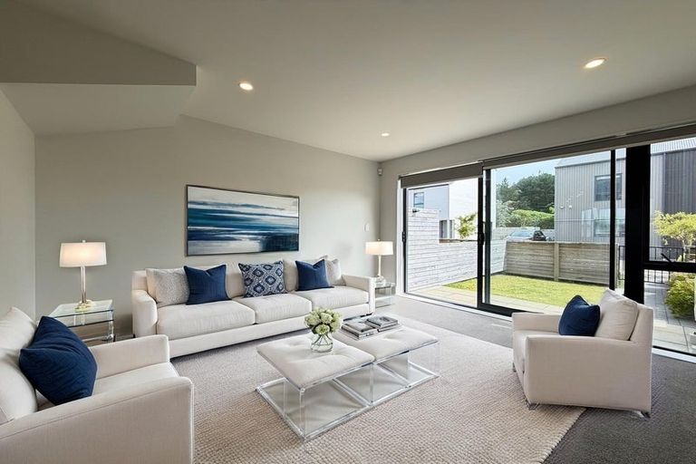 Photo of property in 2/124 Britomart Street, Berhampore, Wellington, 6023