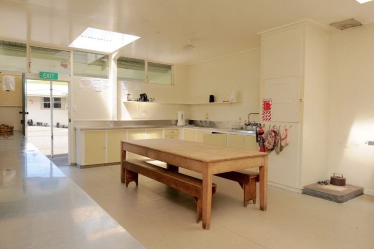 Photo of property in 36 Gunns Bush Road, Hunter, Waimate, 7978