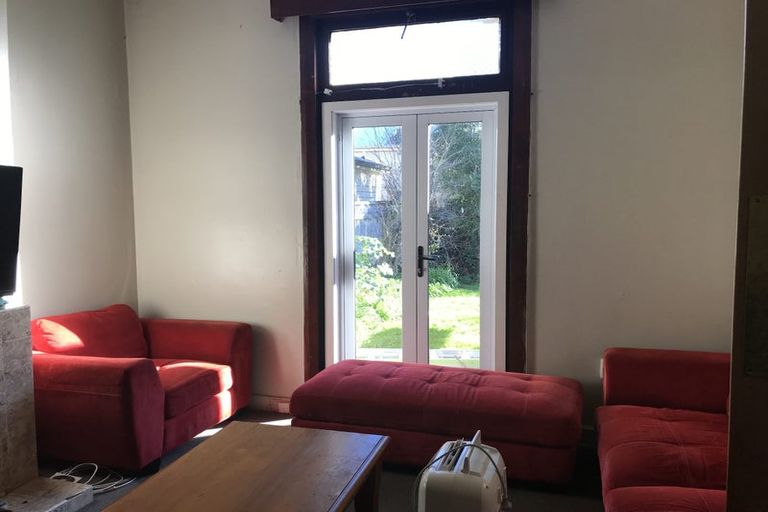 Photo of property in 1051 George Street, North Dunedin, Dunedin, 9016