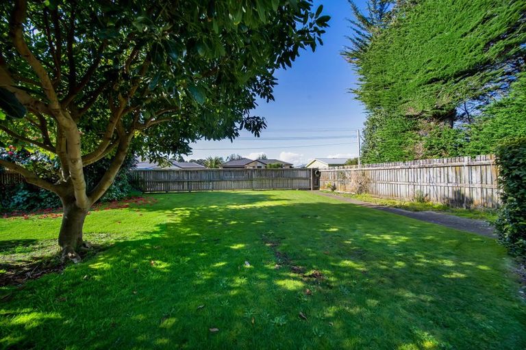 Photo of property in 62 Manawapou Road, Hawera, 4610