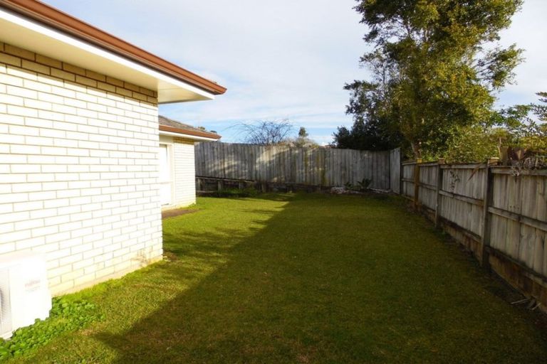 Photo of property in 19 Richfield Crescent, Westgate, Auckland, 0614