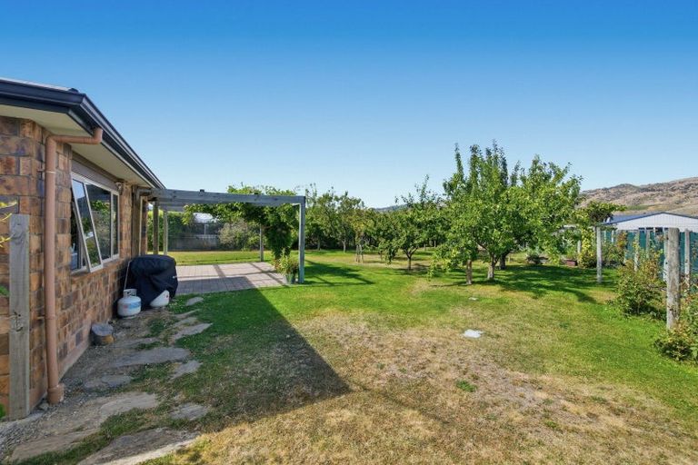 Photo of property in 10 Missy Crescent, Mount Pisa, Cromwell, 9383