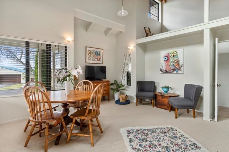 Photo of property in 58 Grantston Drive, Pyes Pa, Tauranga, 3112