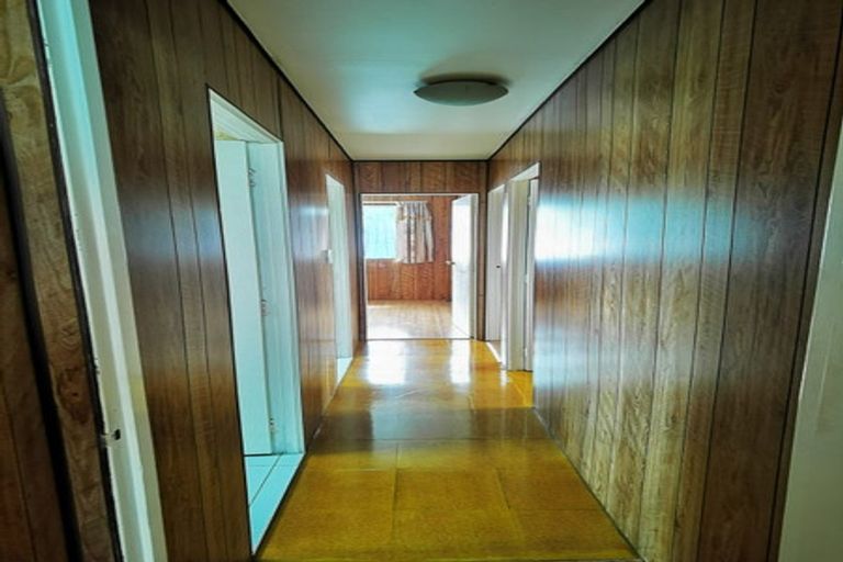 Photo of property in 5 Burundi Avenue, Clendon Park, Auckland, 2103