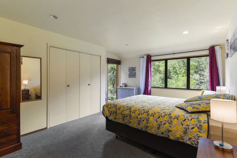 Photo of property in 18 Montressor Place, Howick, Auckland, 2014