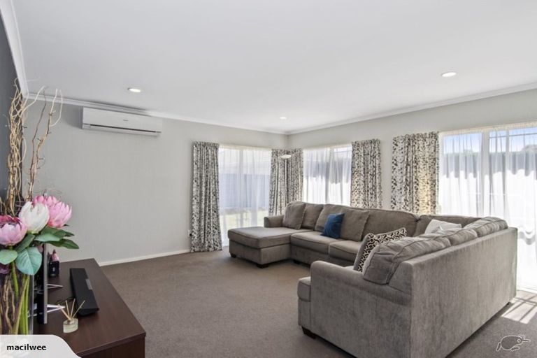Photo of property in 4 Lantana Place, Mount Maunganui, 3116