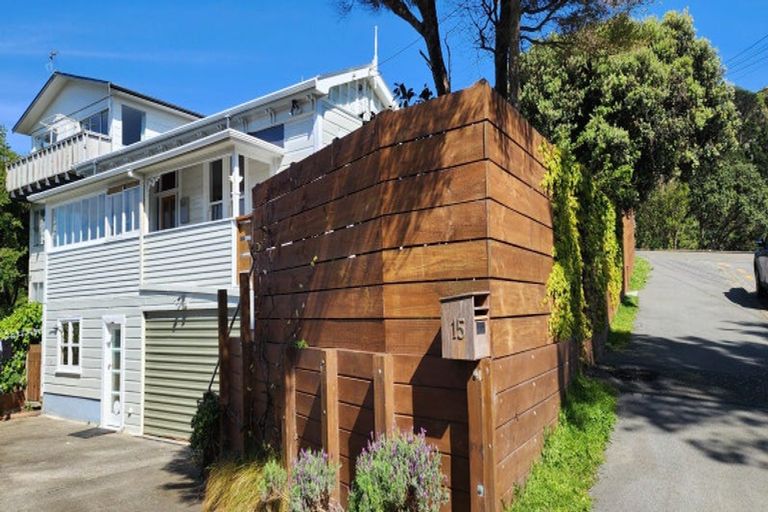 Photo of property in 15 Seine Street, Island Bay, Wellington, 6023