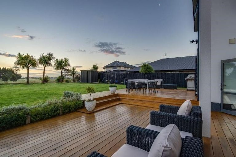 Photo of property in 51 Eastwood Rise, Waimairi Beach, Christchurch, 8083