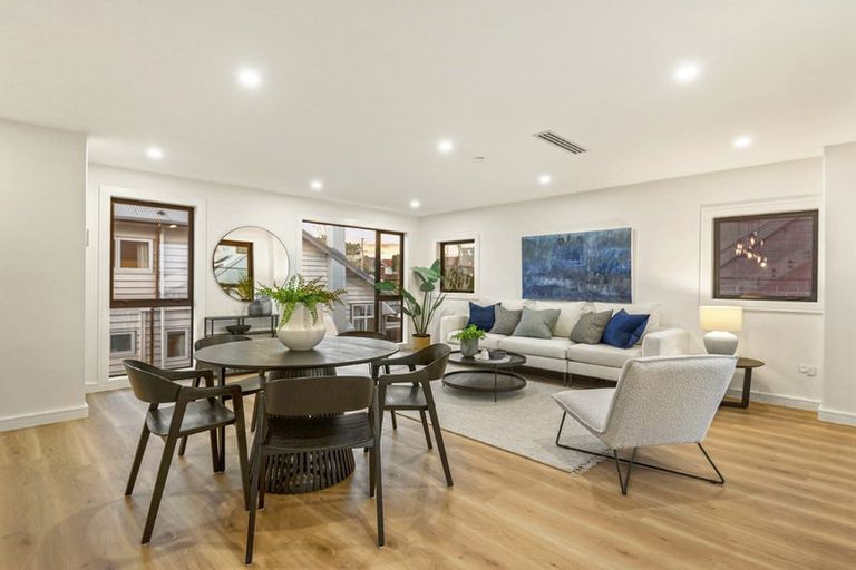 Photo of property in 16b Egremont Street, Belmont, Auckland, 0622