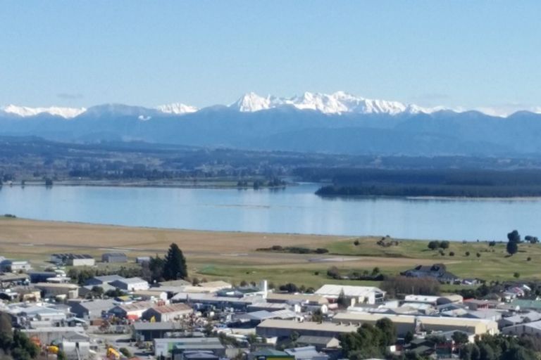 Photo of property in 24 Heemskerck Place, Britannia Heights, Nelson, 7010