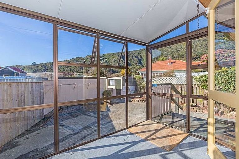 Photo of property in 7 Hayward Terrace, Waiwhetu, Lower Hutt, 5010