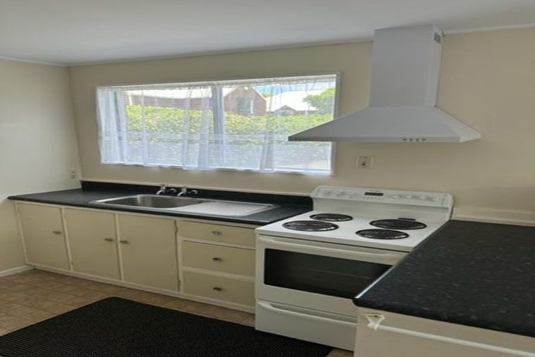 Photo of property in 3/15 Tama Street, Alicetown, Lower Hutt, 5010