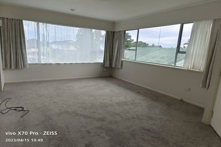 Photo of property in 2/70 Hattaway Avenue, Bucklands Beach, Auckland, 2012