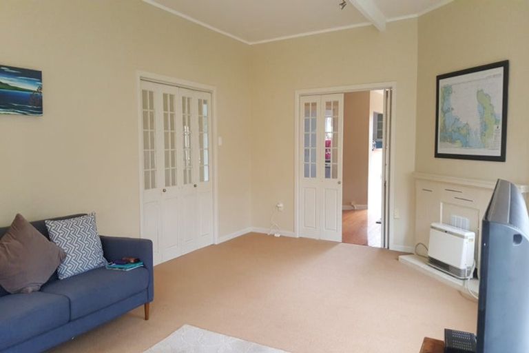 Photo of property in 2/2 Ewen Street, Takapuna, Auckland, 0622