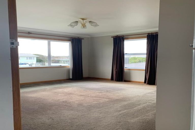 Photo of property in 49 Beaumonts Way, Manurewa, Auckland, 2102