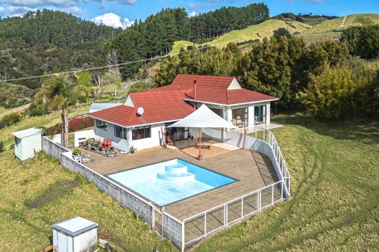 Photo of property in 1614 Manaia Road, Manaia, Coromandel, 3581