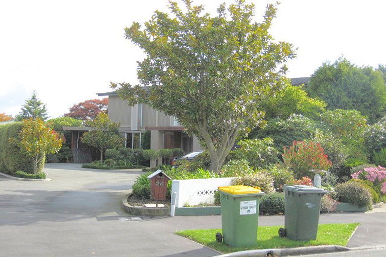 Photo of property in 26 Guinness Crescent, Ilam, Christchurch, 8041