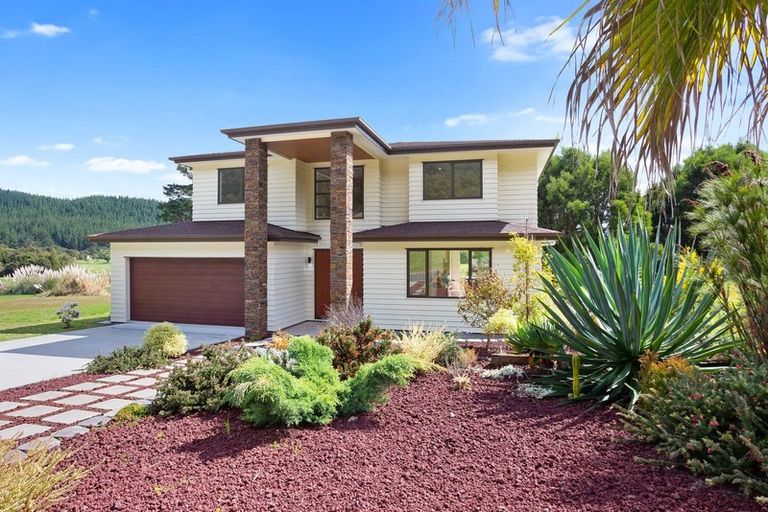 Photo of property in 70 Pinehurst Drive, Pauanui, Hikuai, 3579