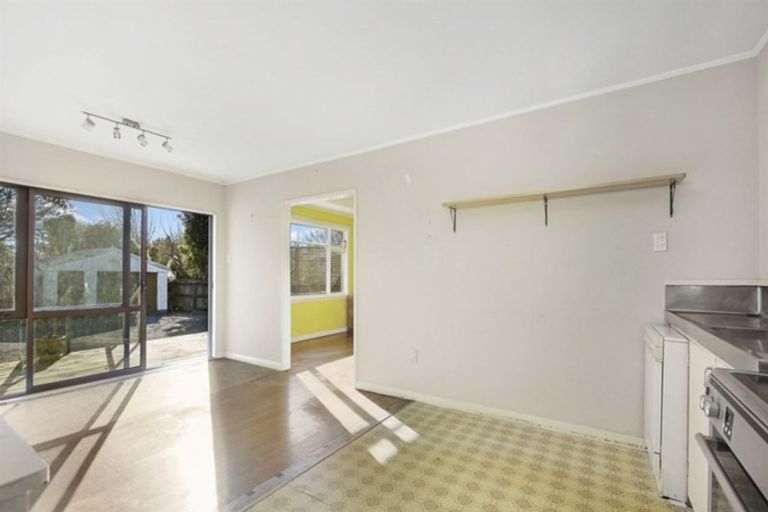 Photo of property in 47 Wainoni Road, Wainoni, Christchurch, 8061