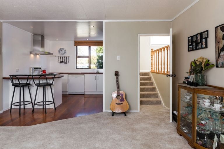 Photo of property in 49 Matuku Street, Two Mile Bay, Taupo, 3330