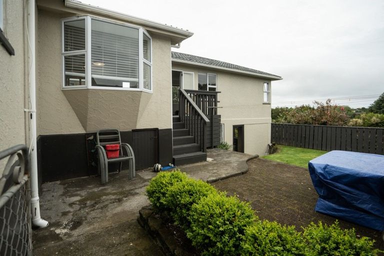 Photo of property in 136 Frankley Road, Frankleigh Park, New Plymouth, 4310