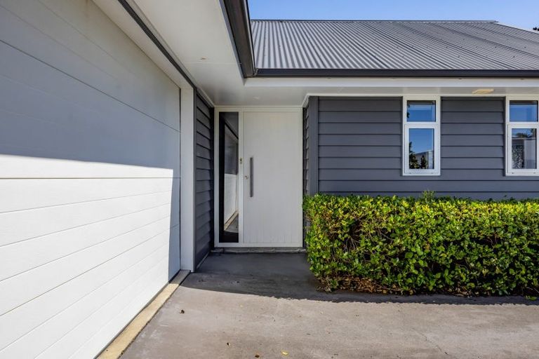 Photo of property in 21f Parkvue Drive, Bell Block, New Plymouth, 4312